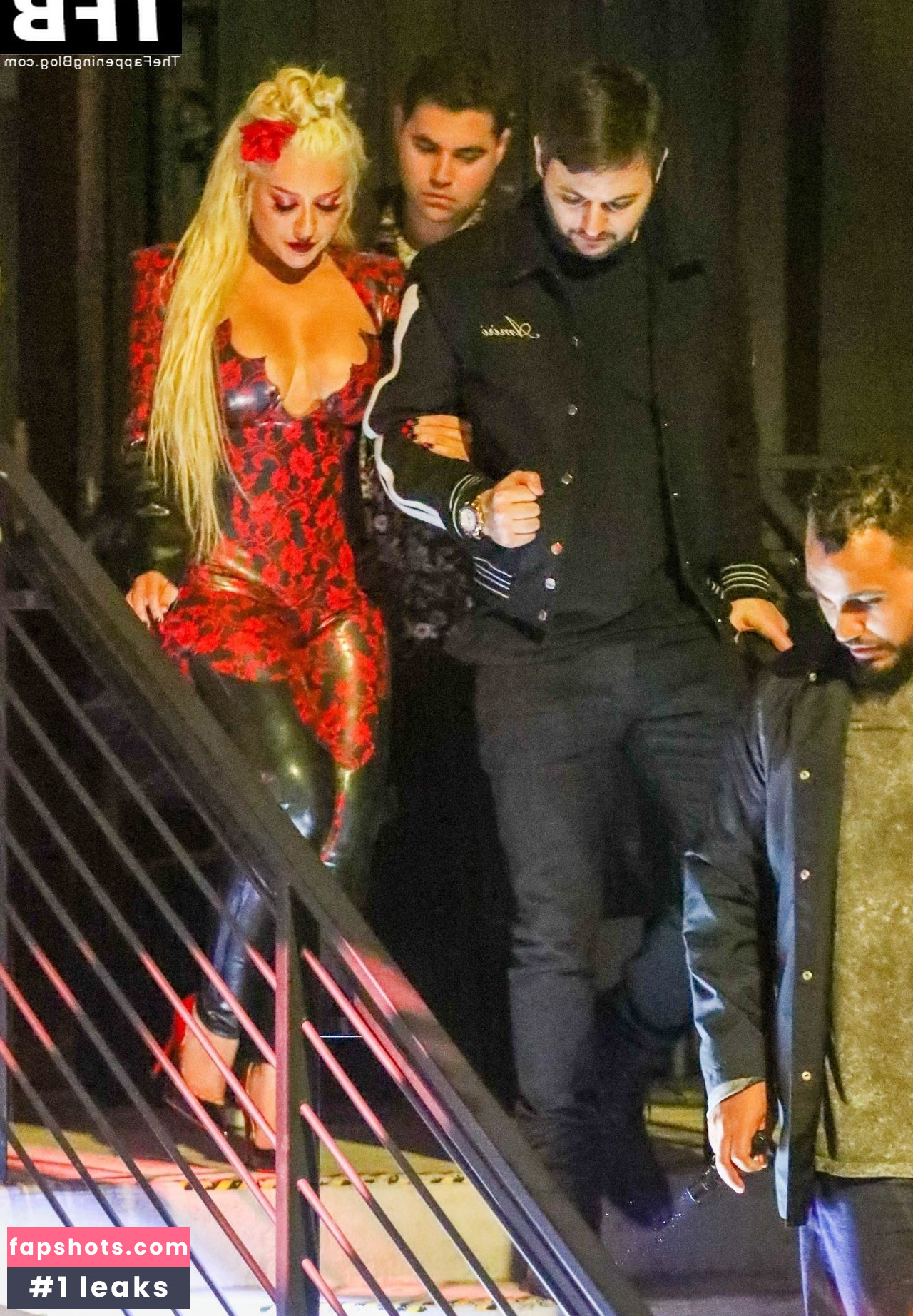 Christina Aguilera Nude Leaks OnlyFans Photos #1581 - LeakJerk