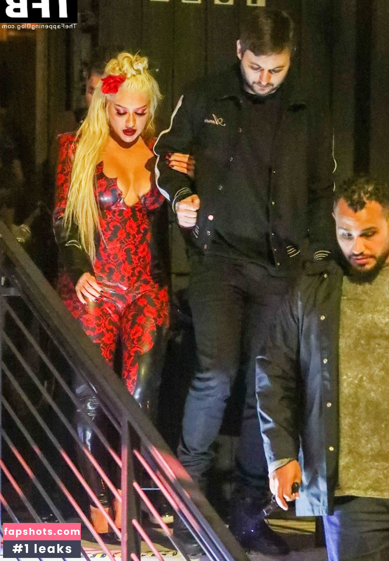 Christina Aguilera Nude Leaks OnlyFans Photos #1585 - LeakJerk