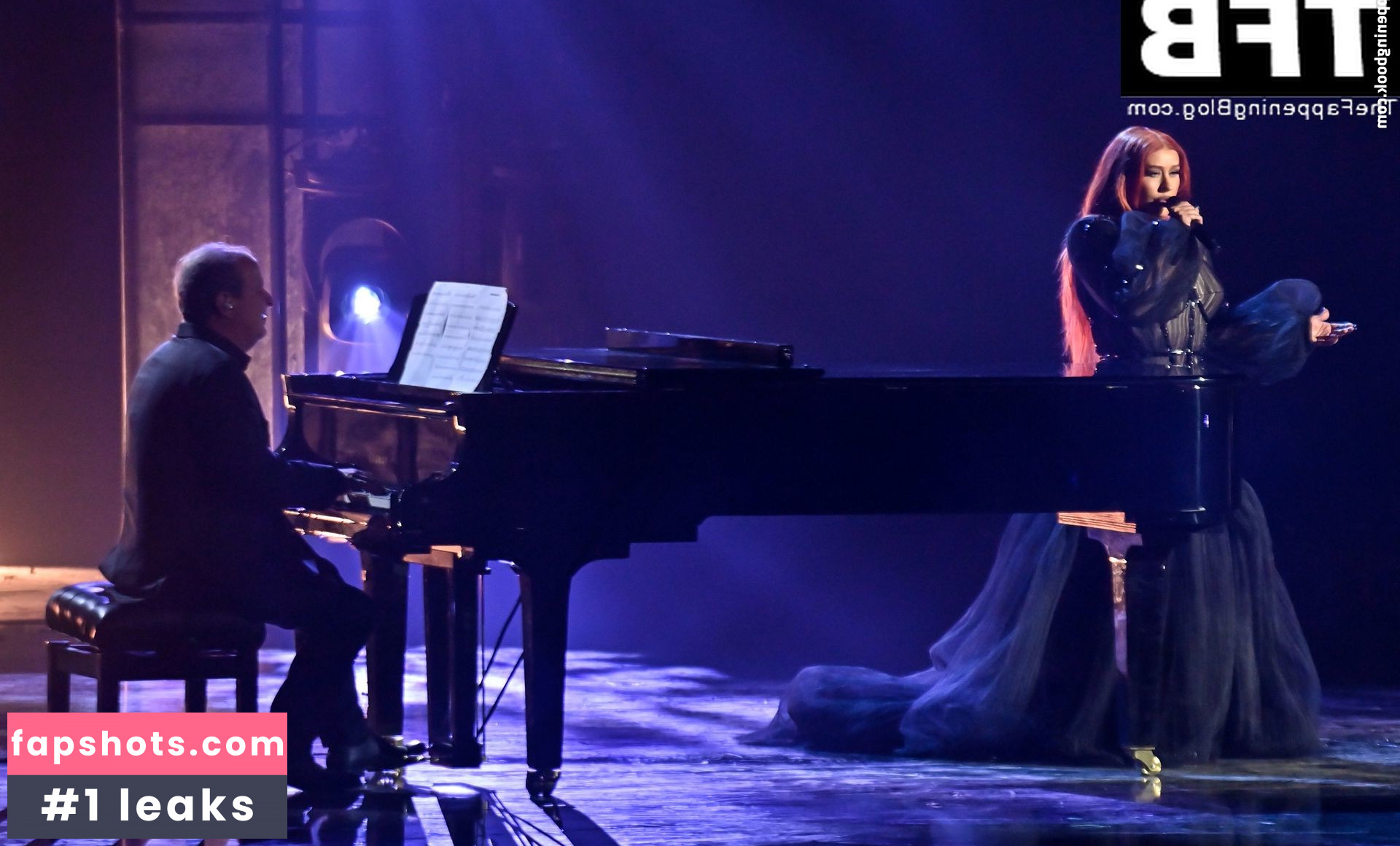 Christina Aguilera Nude Leaks OnlyFans Photos #1662 - LeakJerk