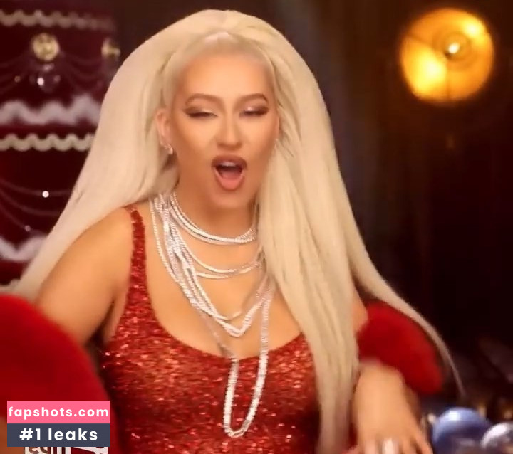 Christina Aguilera Nude Leaks OnlyFans Photos #1700 - LeakJerk