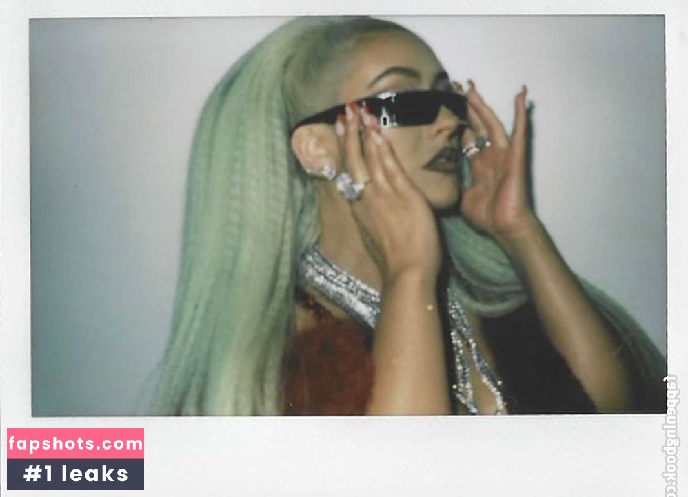 Christina Aguilera Nude Leaks OnlyFans Photos #1705 - LeakJerk