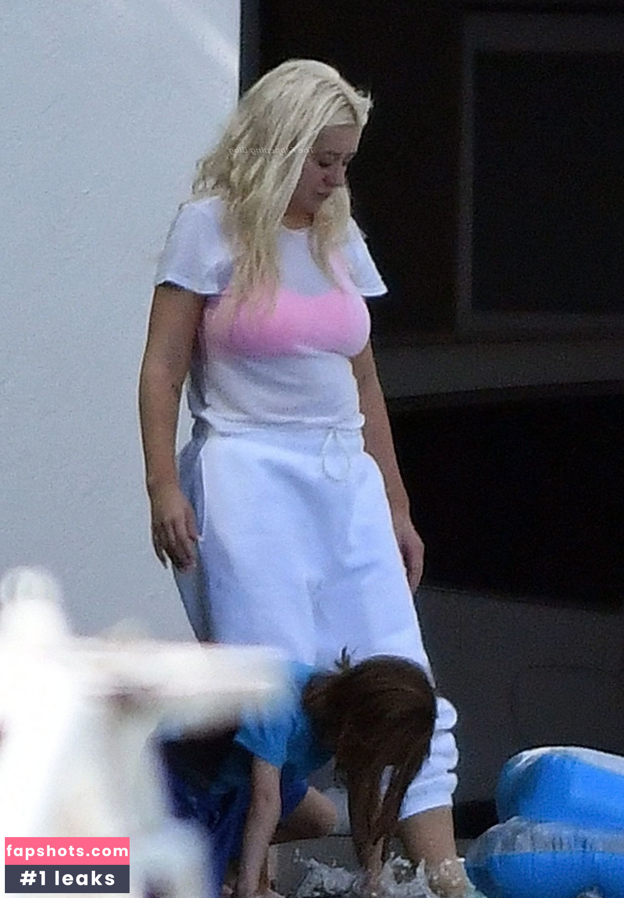 Christina Aguilera Nude Leaks OnlyFans Photos #1728 - LeakJerk