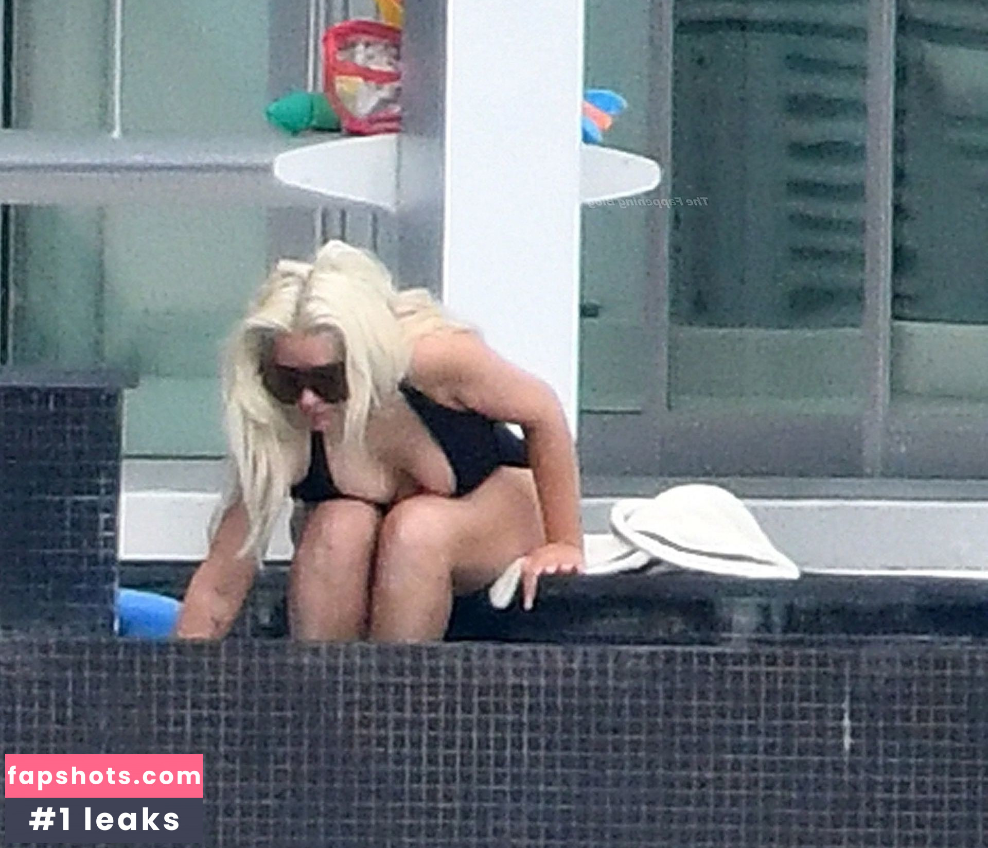 Christina Aguilera Nude Leaks OnlyFans Photos #1747 - LeakJerk