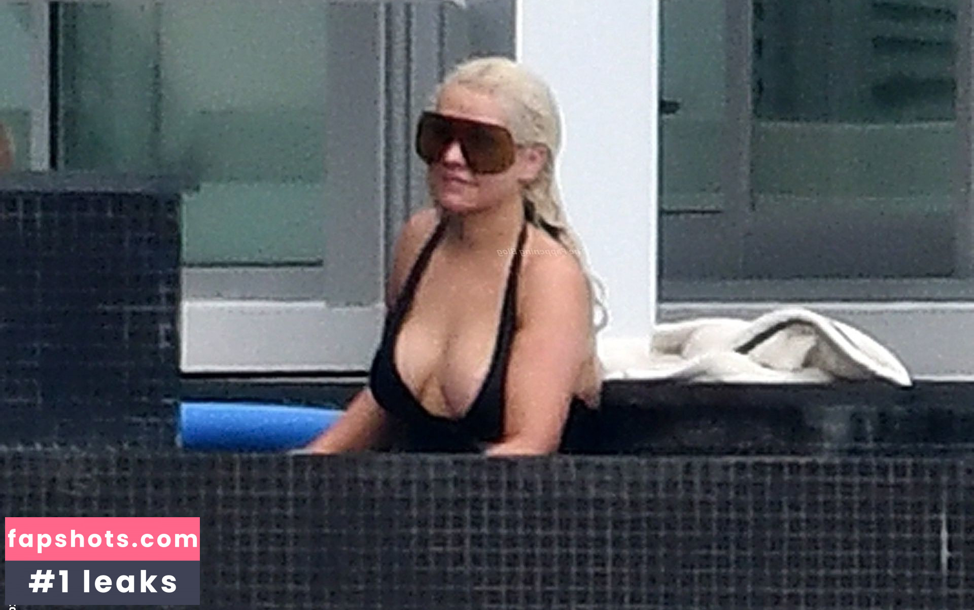 Christina Aguilera Nude Leaks OnlyFans Photos #1760 - LeakJerk