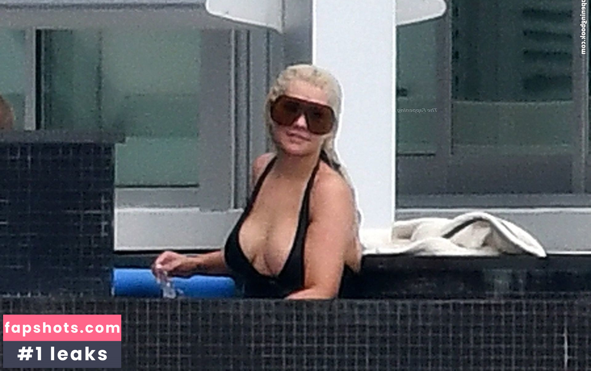 Christina Aguilera Nude Leaks OnlyFans Photos #1761 - LeakJerk