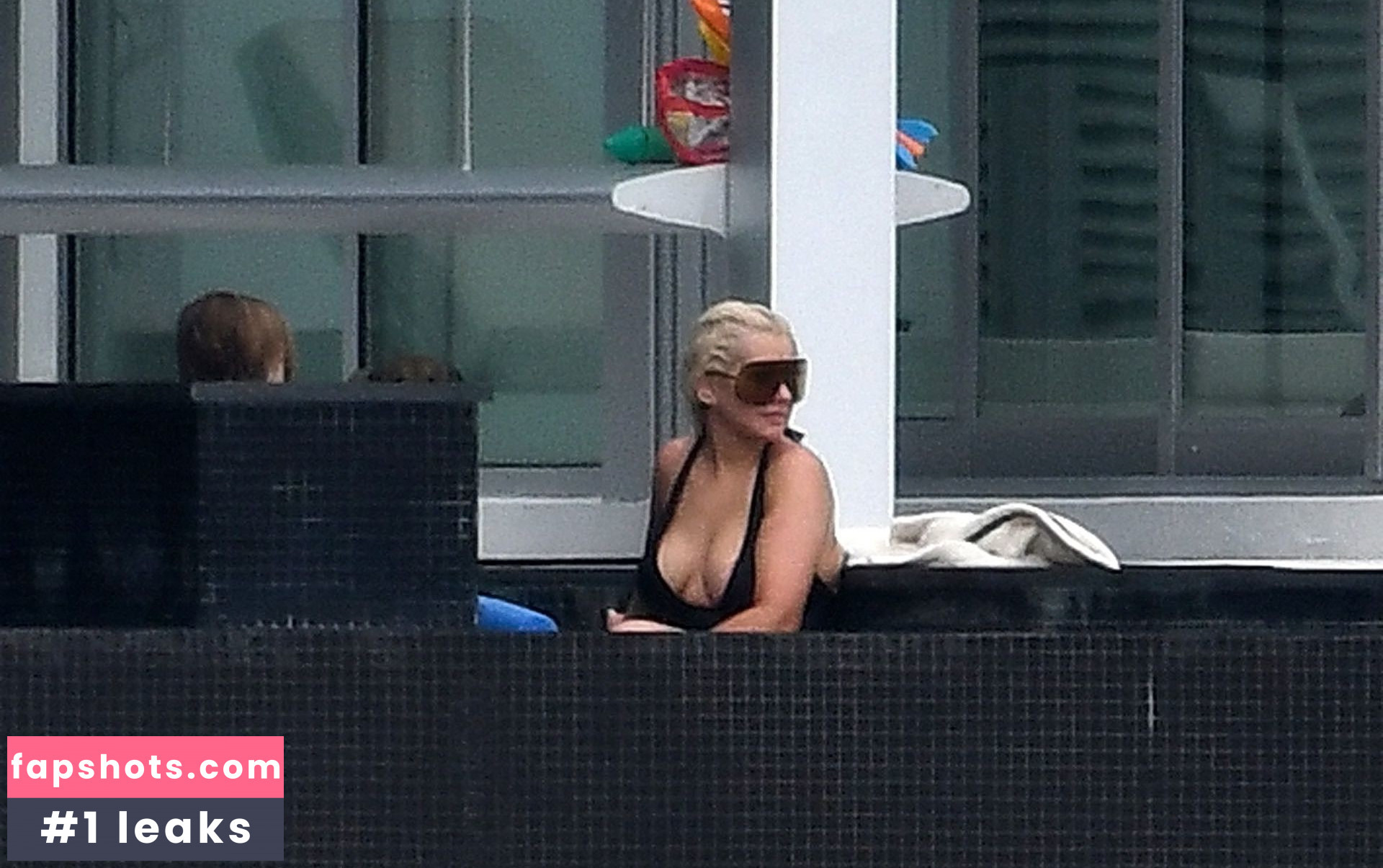 Christina Aguilera Nude Leaks OnlyFans Photos #1772 - LeakJerk