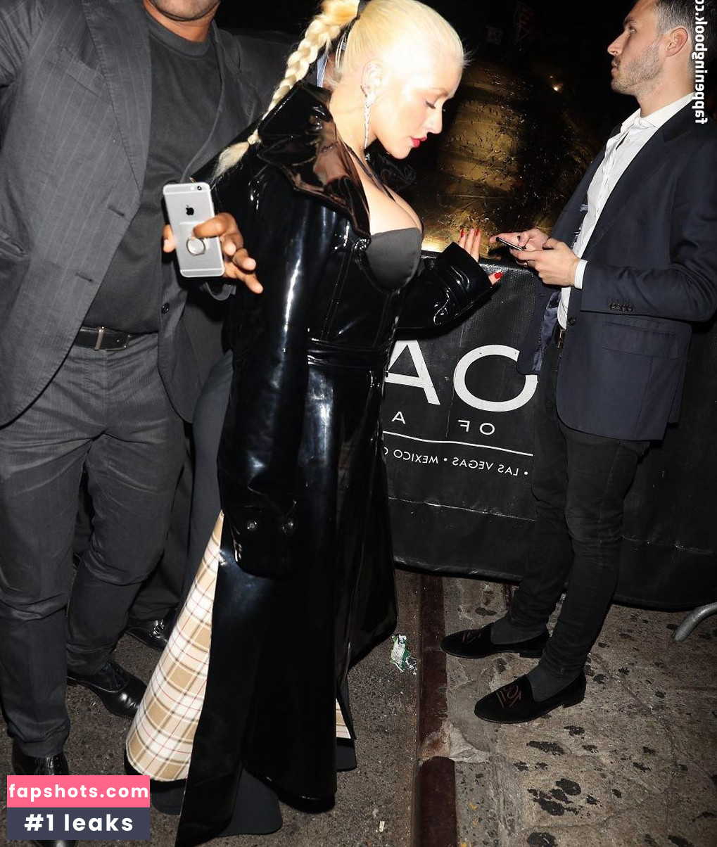 Christina Aguilera Nude Leaks OnlyFans Photos #1781 - LeakJerk
