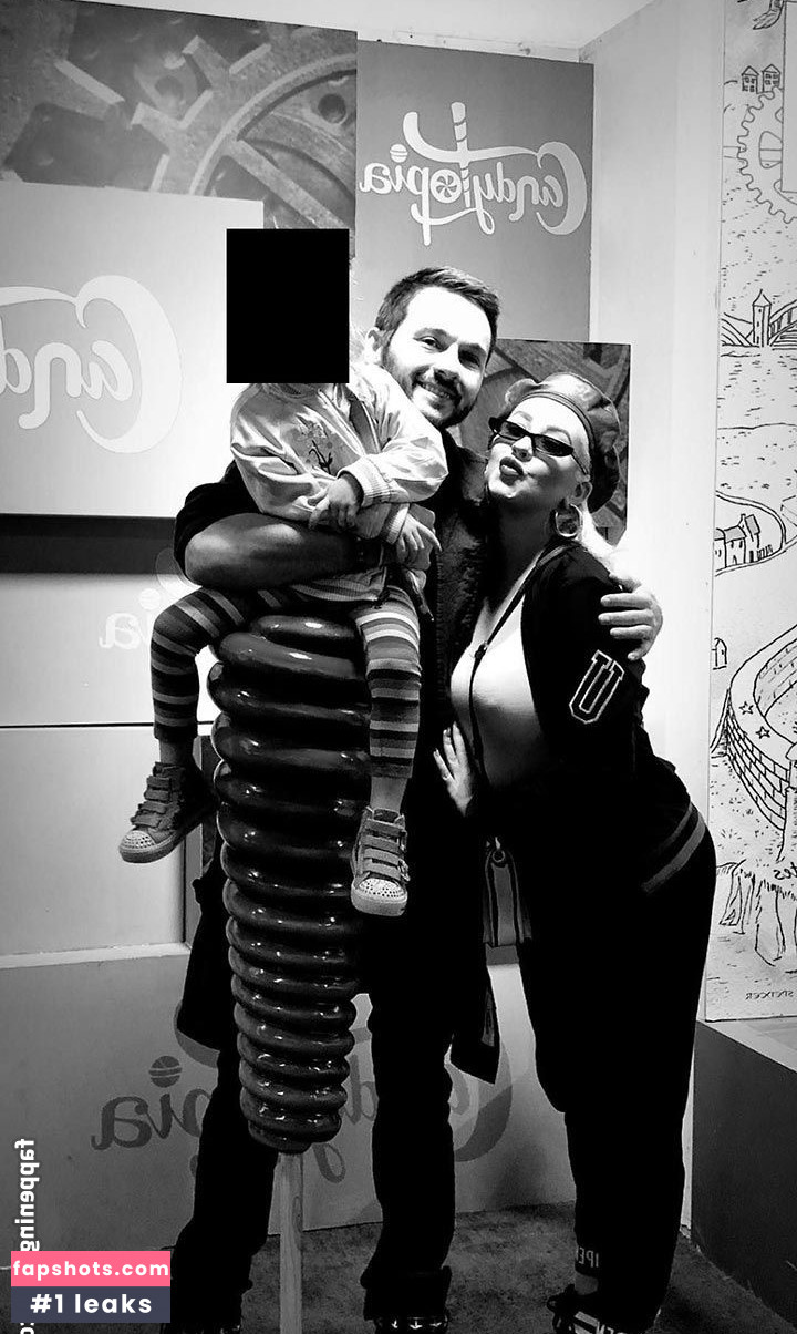 Christina Aguilera Nude Leaks OnlyFans Photos #1827 - LeakJerk