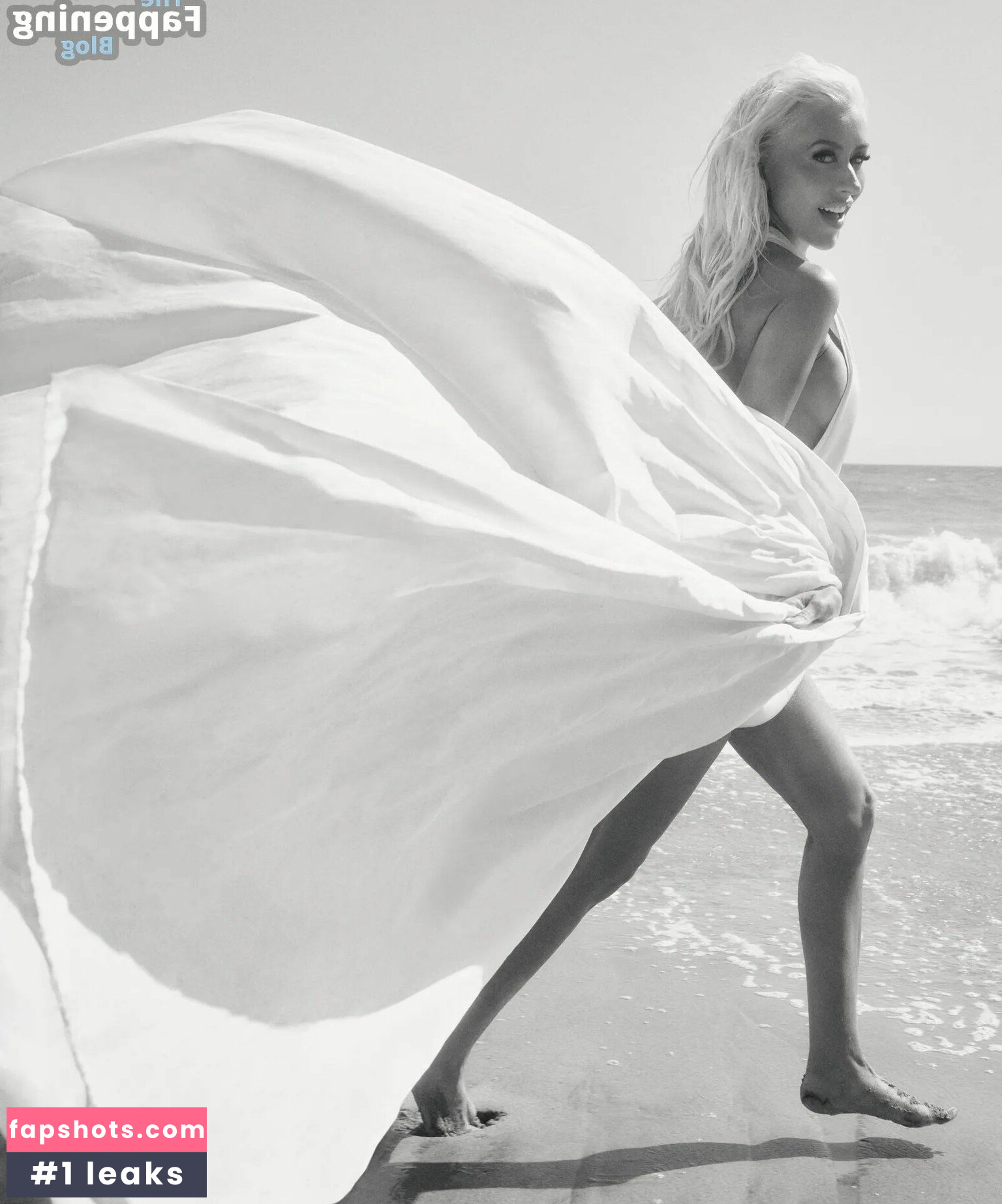 Christina Aguilera gallery photo #185