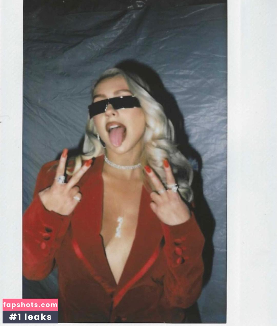 Christina Aguilera Nude Leaks OnlyFans Photos #1884 - LeakJerk