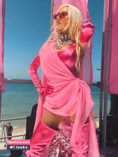 Christina Aguilera gallery photo #190