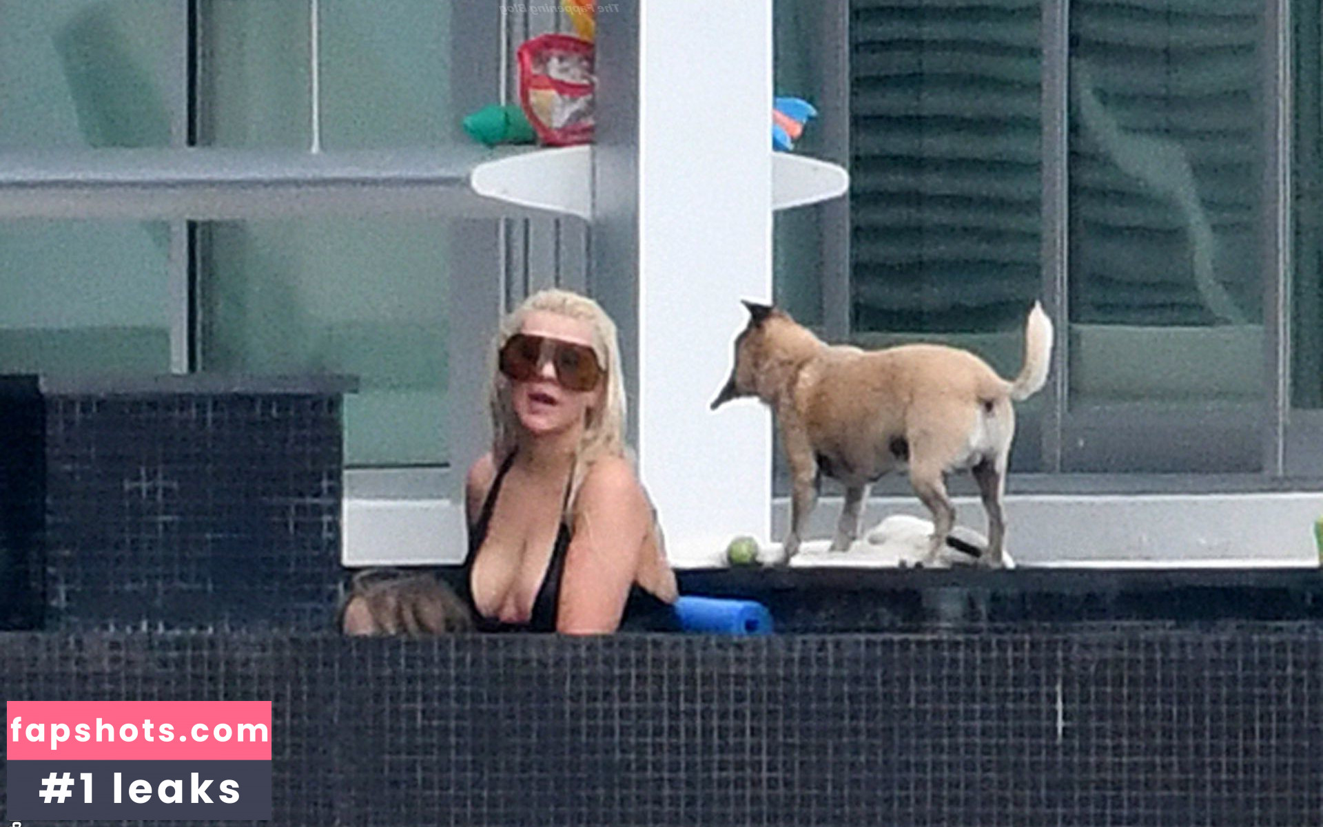 Christina Aguilera Nude Leaks OnlyFans Photos #1966 - LeakJerk