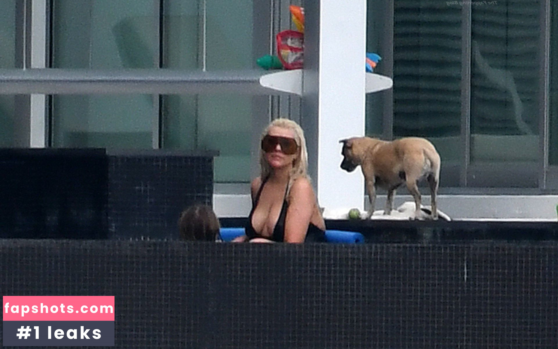 Christina Aguilera Nude Leaks OnlyFans Photos #1968 - LeakJerk