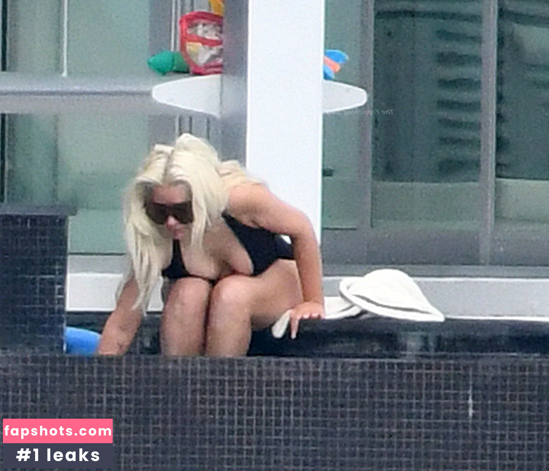 Christina Aguilera Nude Leaks OnlyFans Photos #1978 - LeakJerk