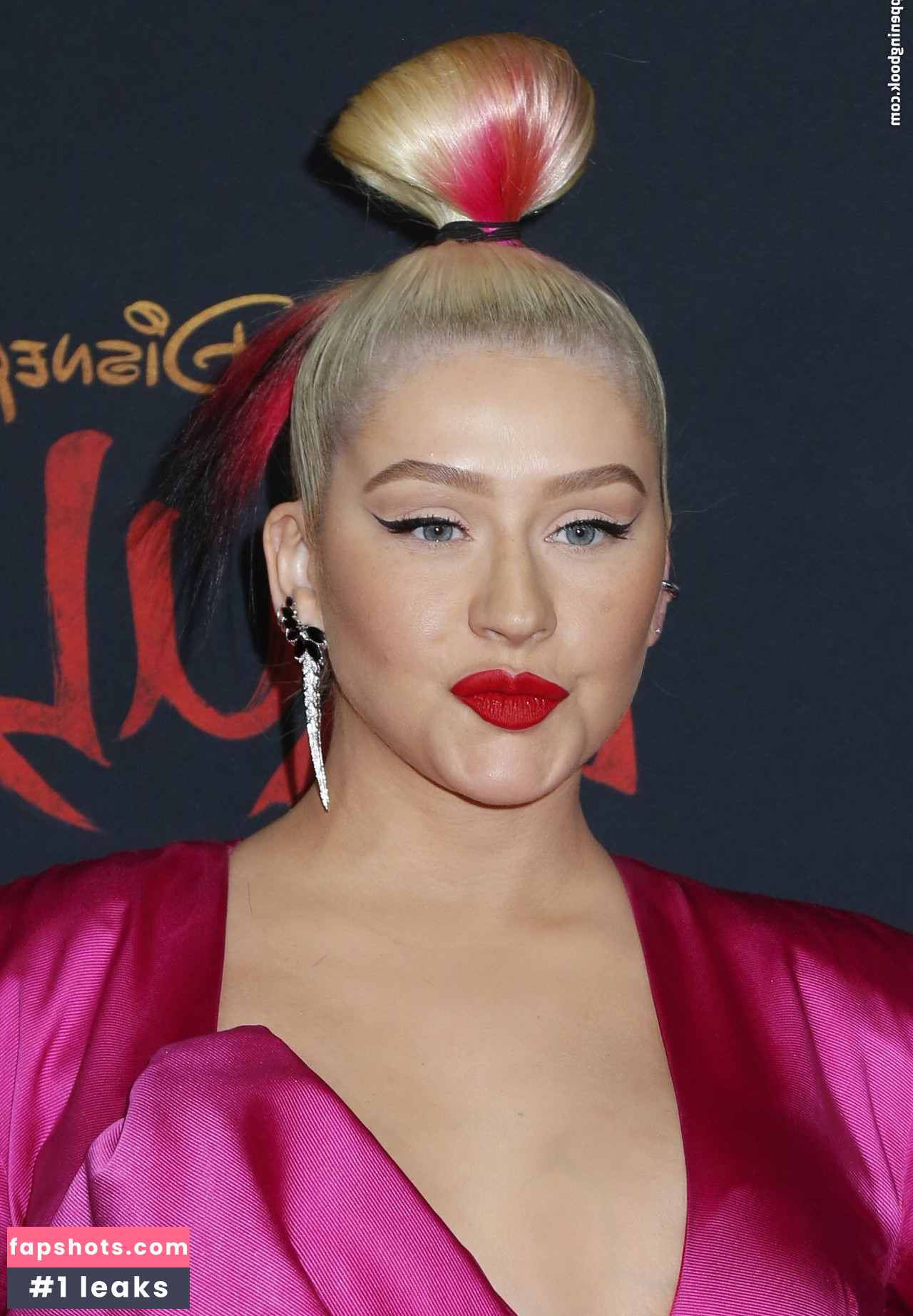 Christina Aguilera Nude Leaks OnlyFans Photos #2044 - LeakJerk