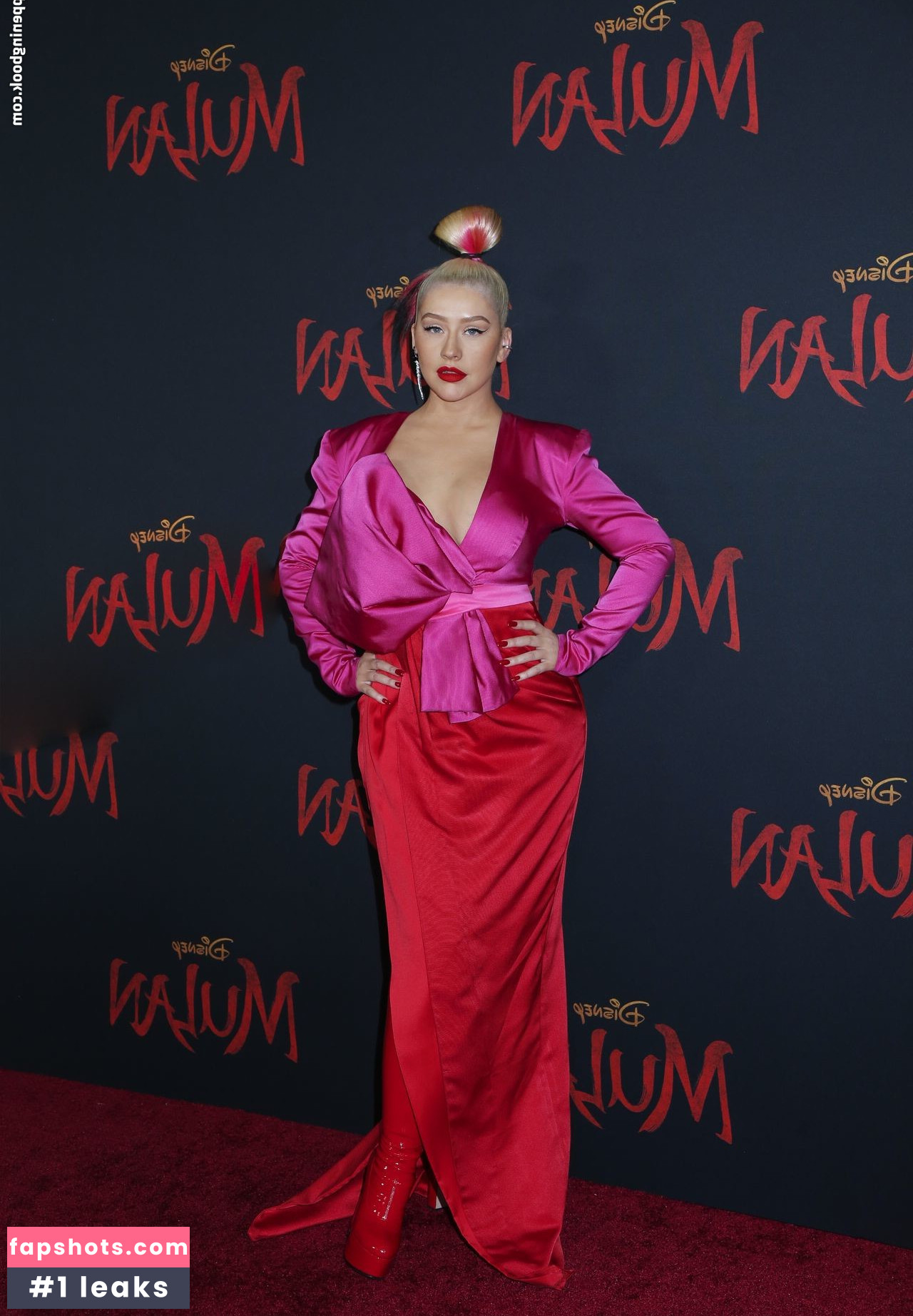 Christina Aguilera Nude Leaks OnlyFans Photos #2053 - LeakJerk