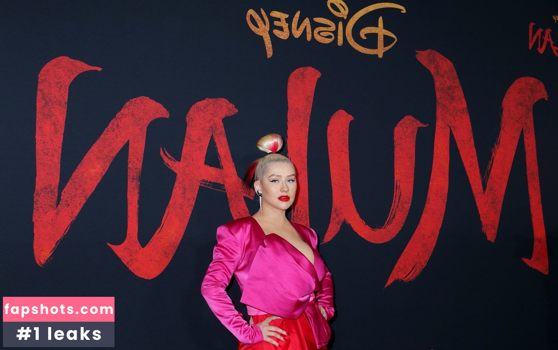 Christina Aguilera Nude Leaks OnlyFans Photos #2073 - LeakJerk