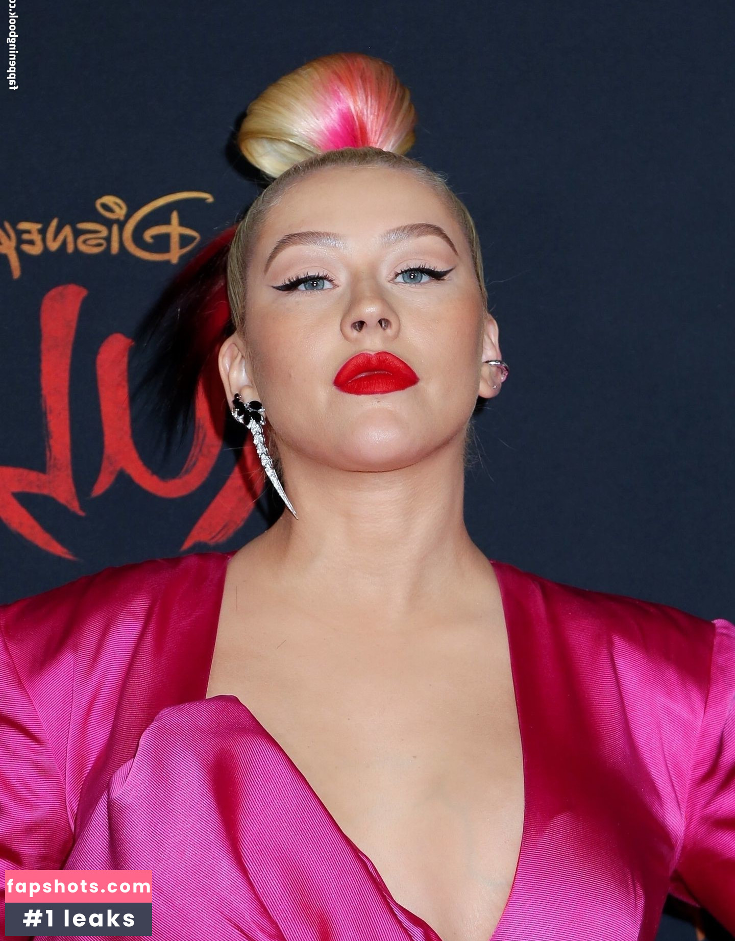 Christina Aguilera Nude Leaks OnlyFans Photos #2083 - LeakJerk