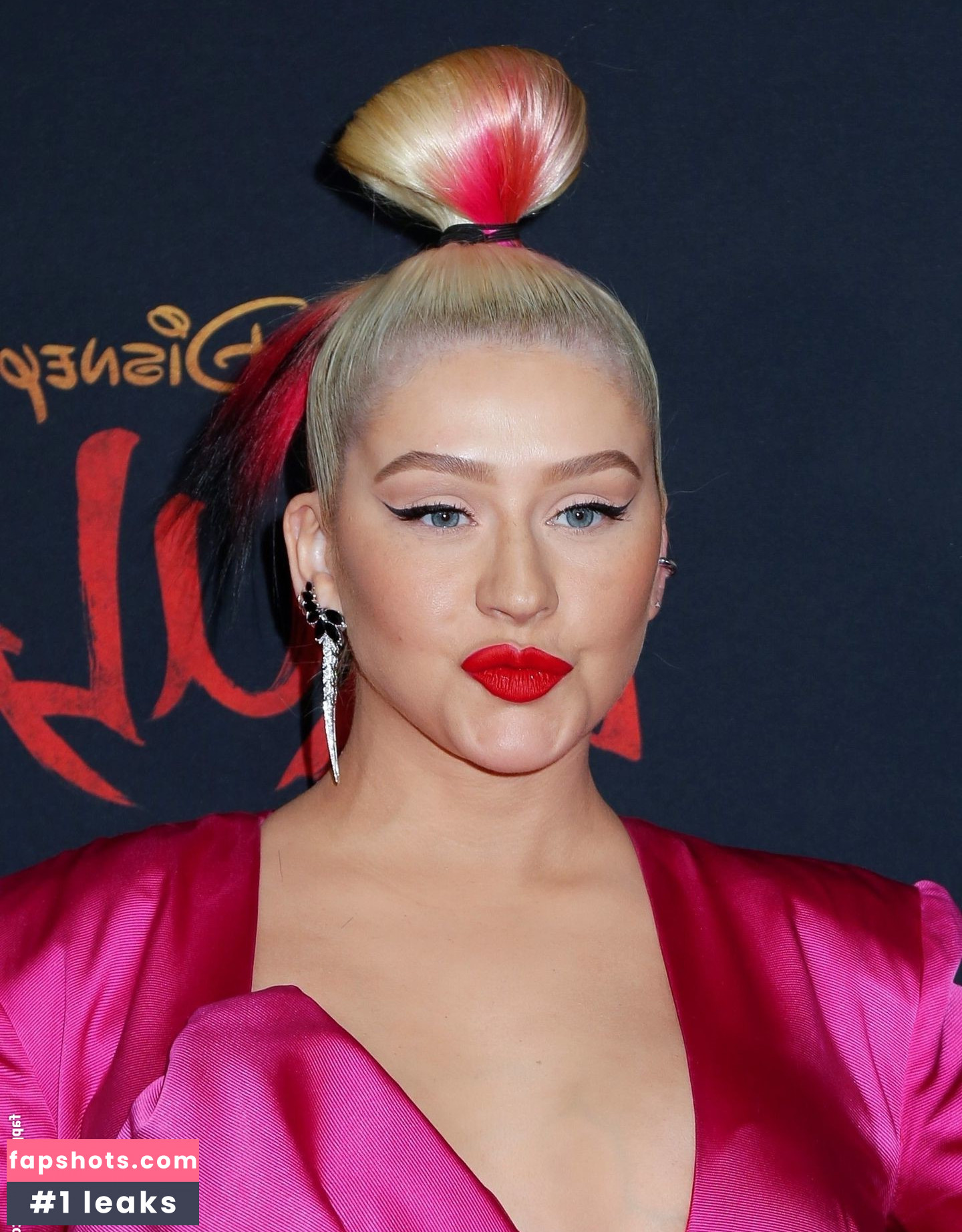 Christina Aguilera Nude Leaks OnlyFans Photos #2085 - LeakJerk