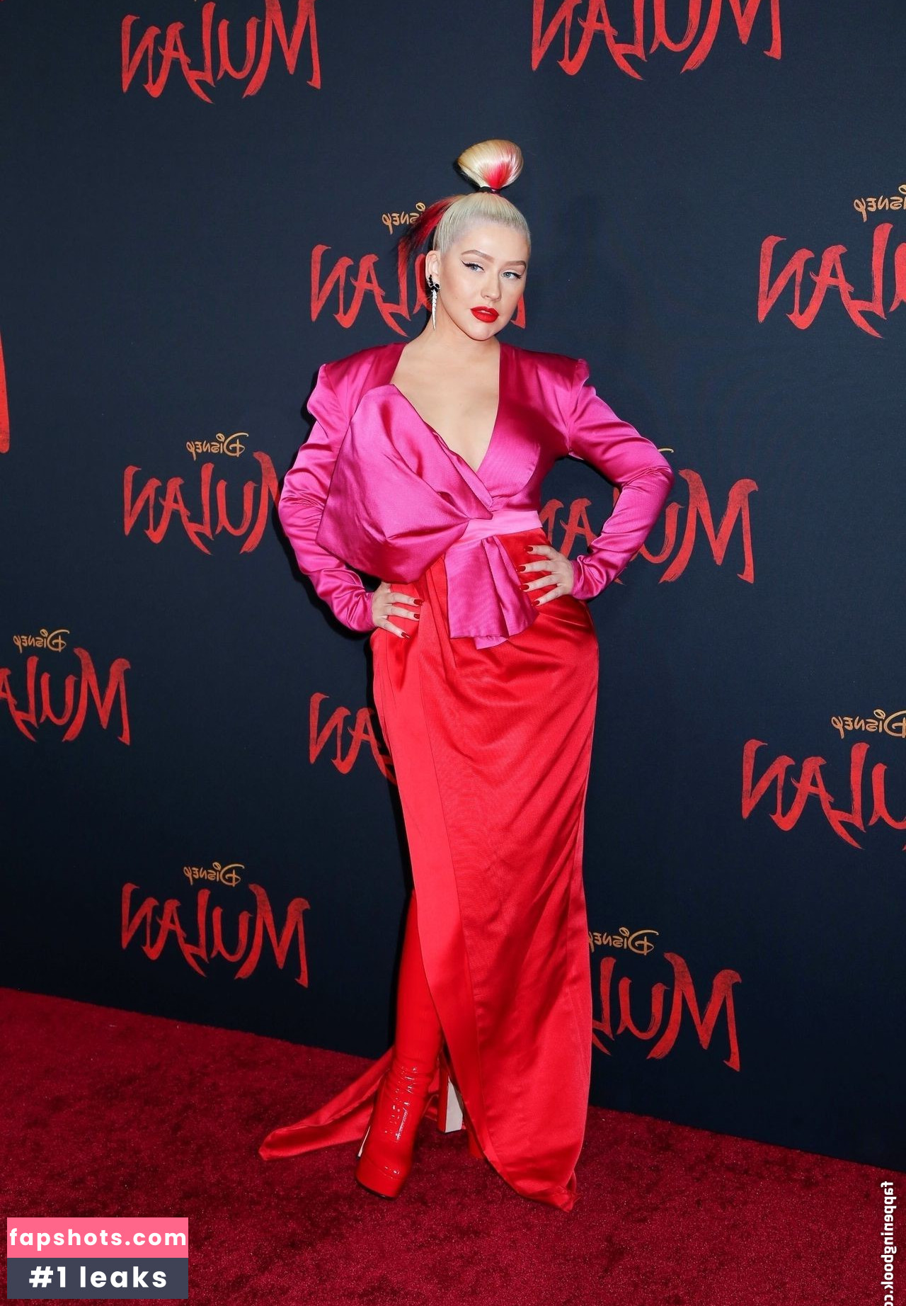 Christina Aguilera Nude Leaks OnlyFans Photos #2093 - LeakJerk