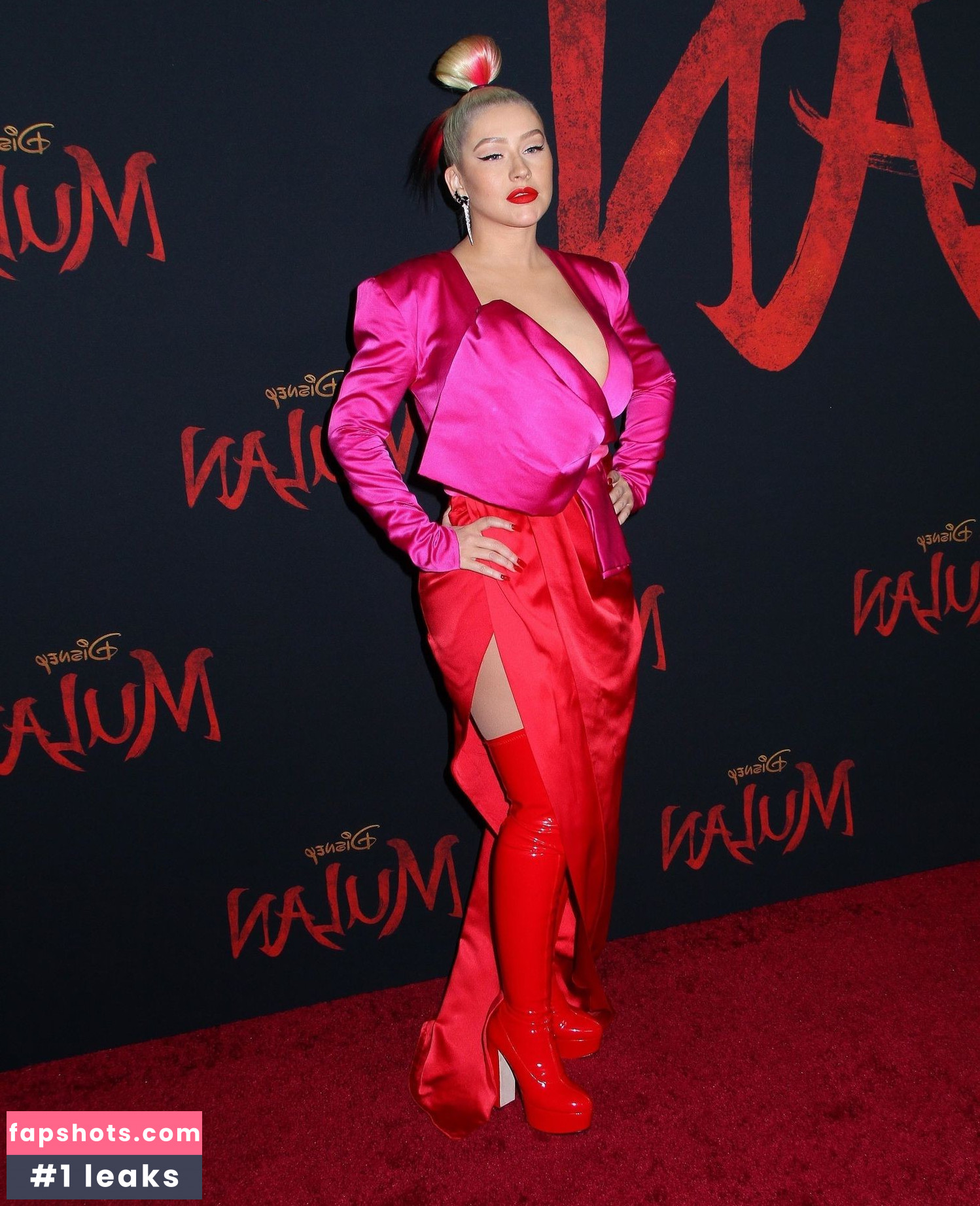 Christina Aguilera Nude Leaks OnlyFans Photos #2105 - LeakJerk