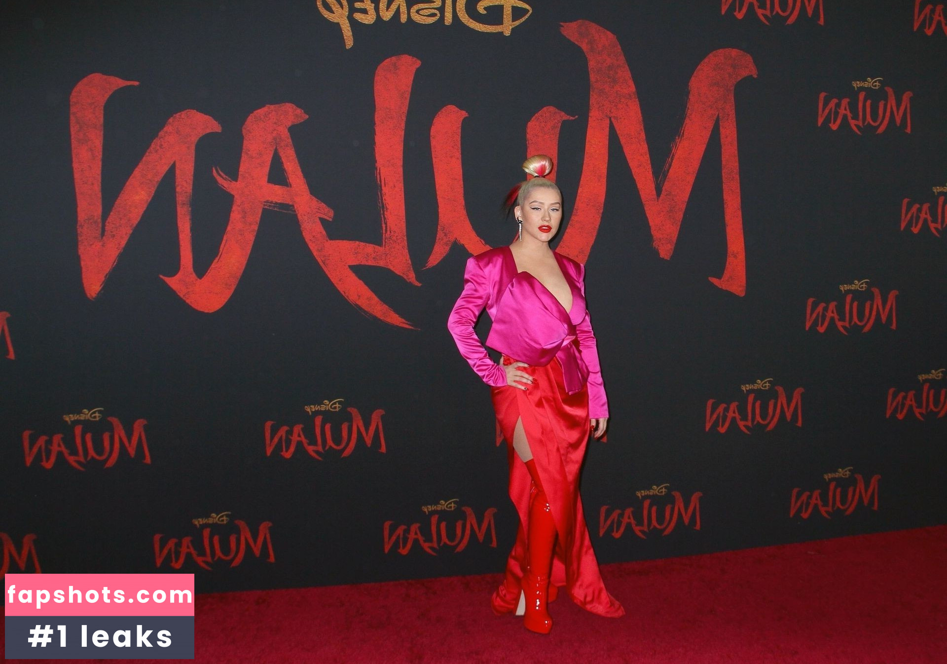 Christina Aguilera Nude Leaks OnlyFans Photos #2119 - LeakJerk