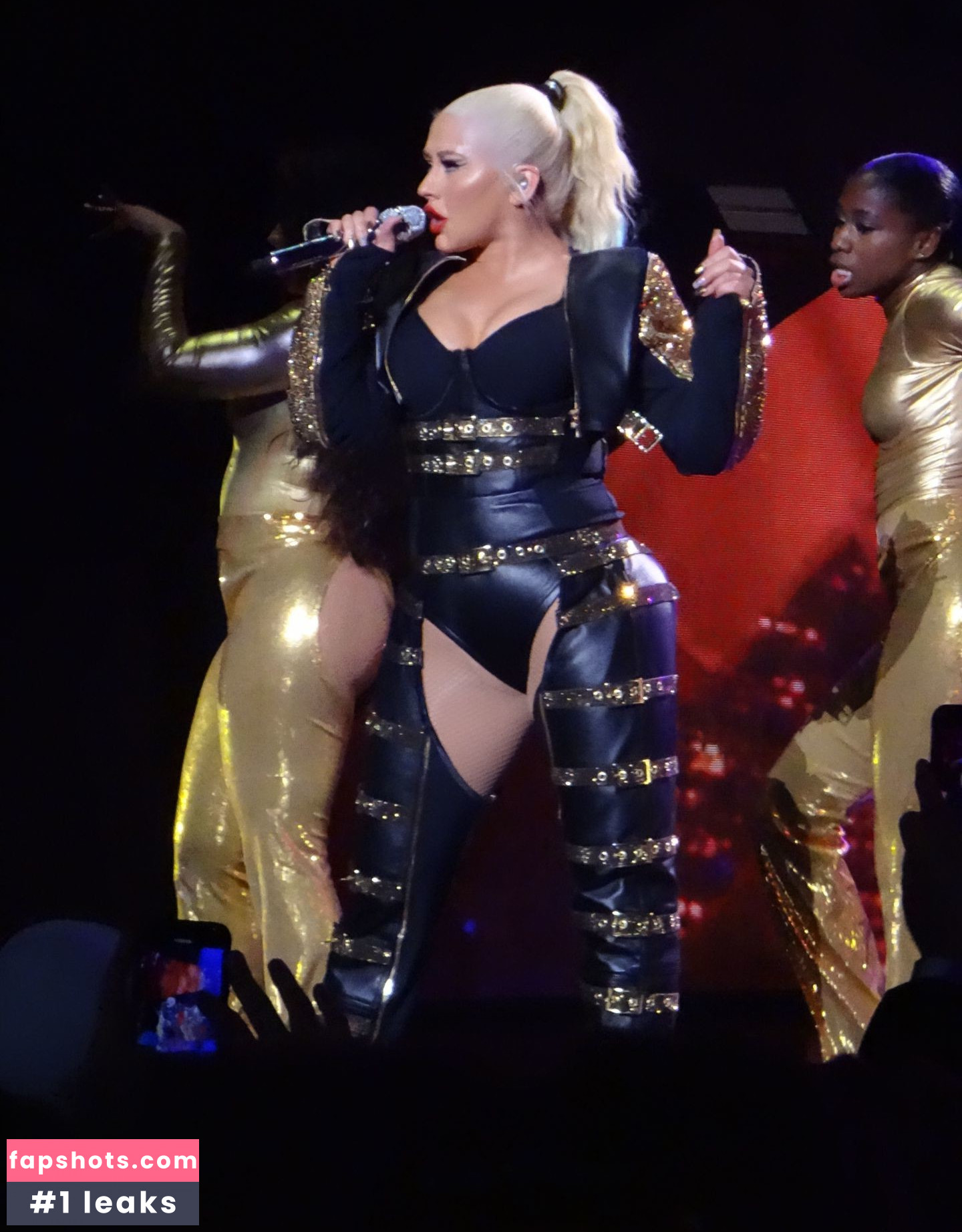 Christina Aguilera Nude Leaks OnlyFans Photos #2142 - LeakJerk