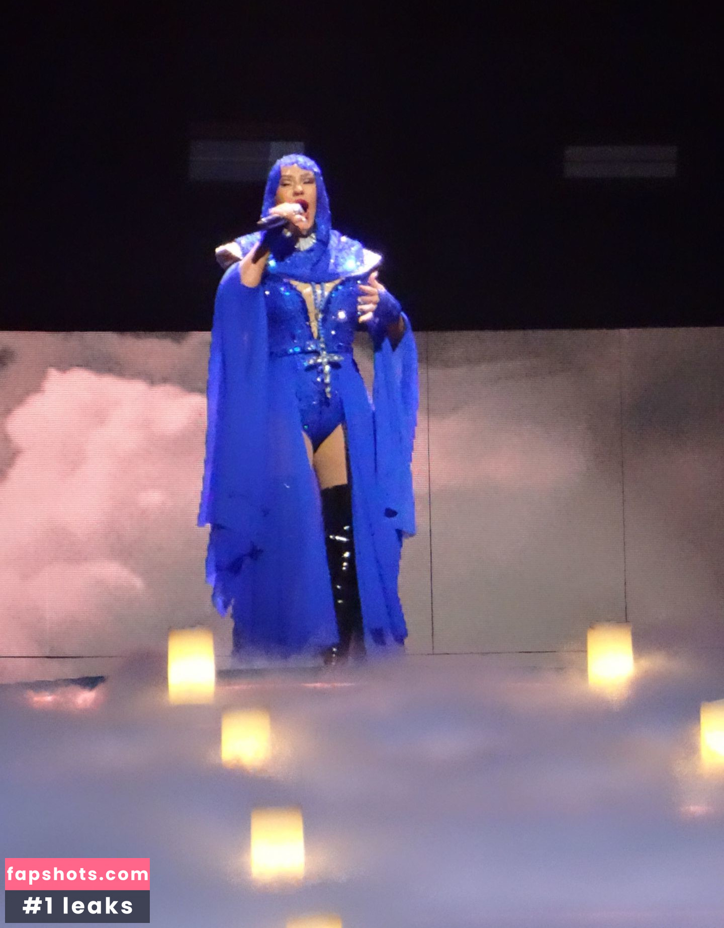 Christina Aguilera Nude Leaks OnlyFans Photos #2156 - LeakJerk