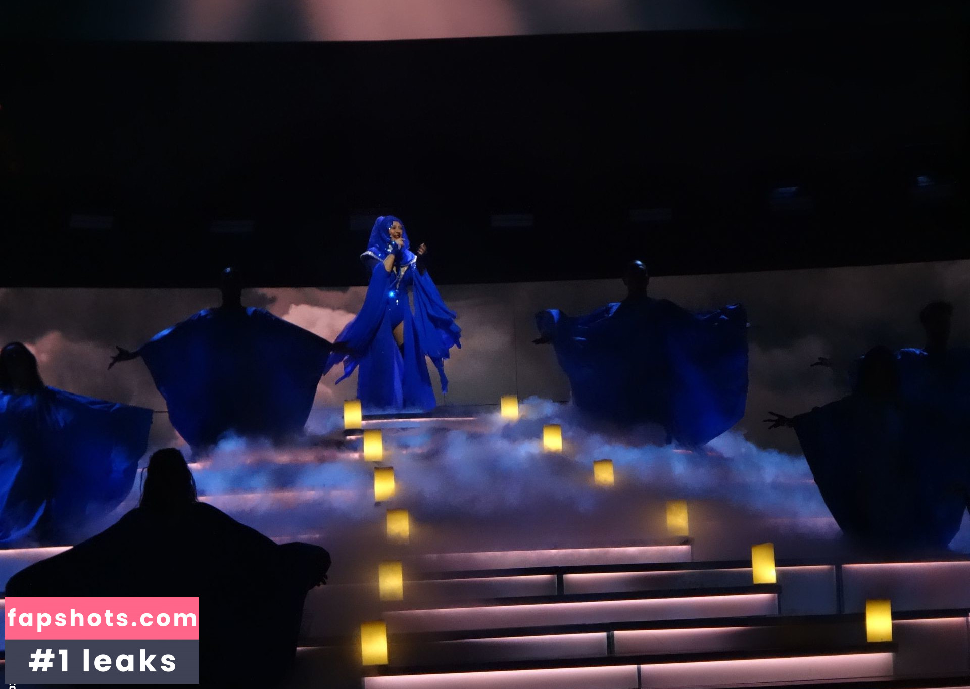 Christina Aguilera Nude Leaks OnlyFans Photos #2158 - LeakJerk