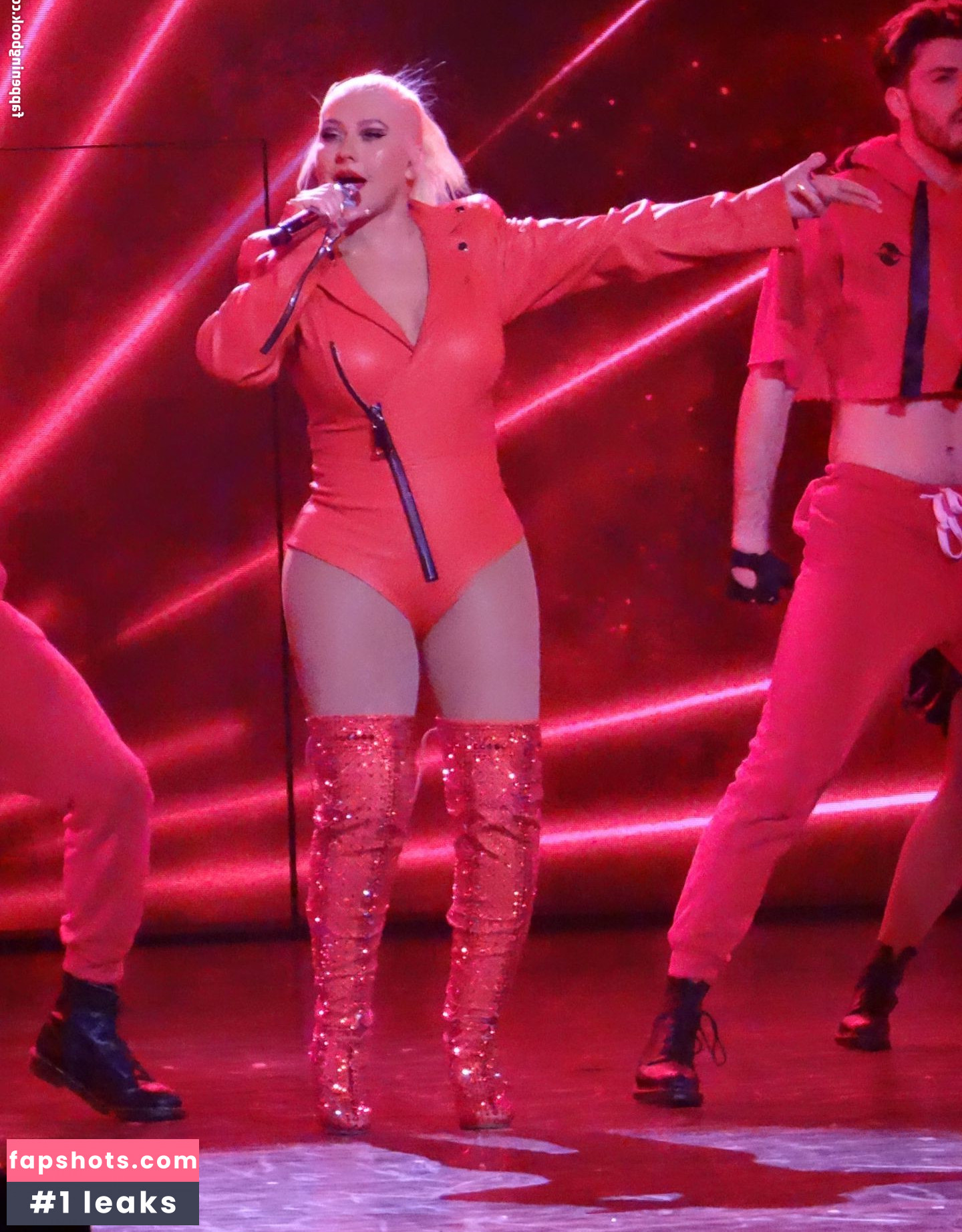 Christina Aguilera Nude Leaks OnlyFans Photos #2215 - LeakJerk