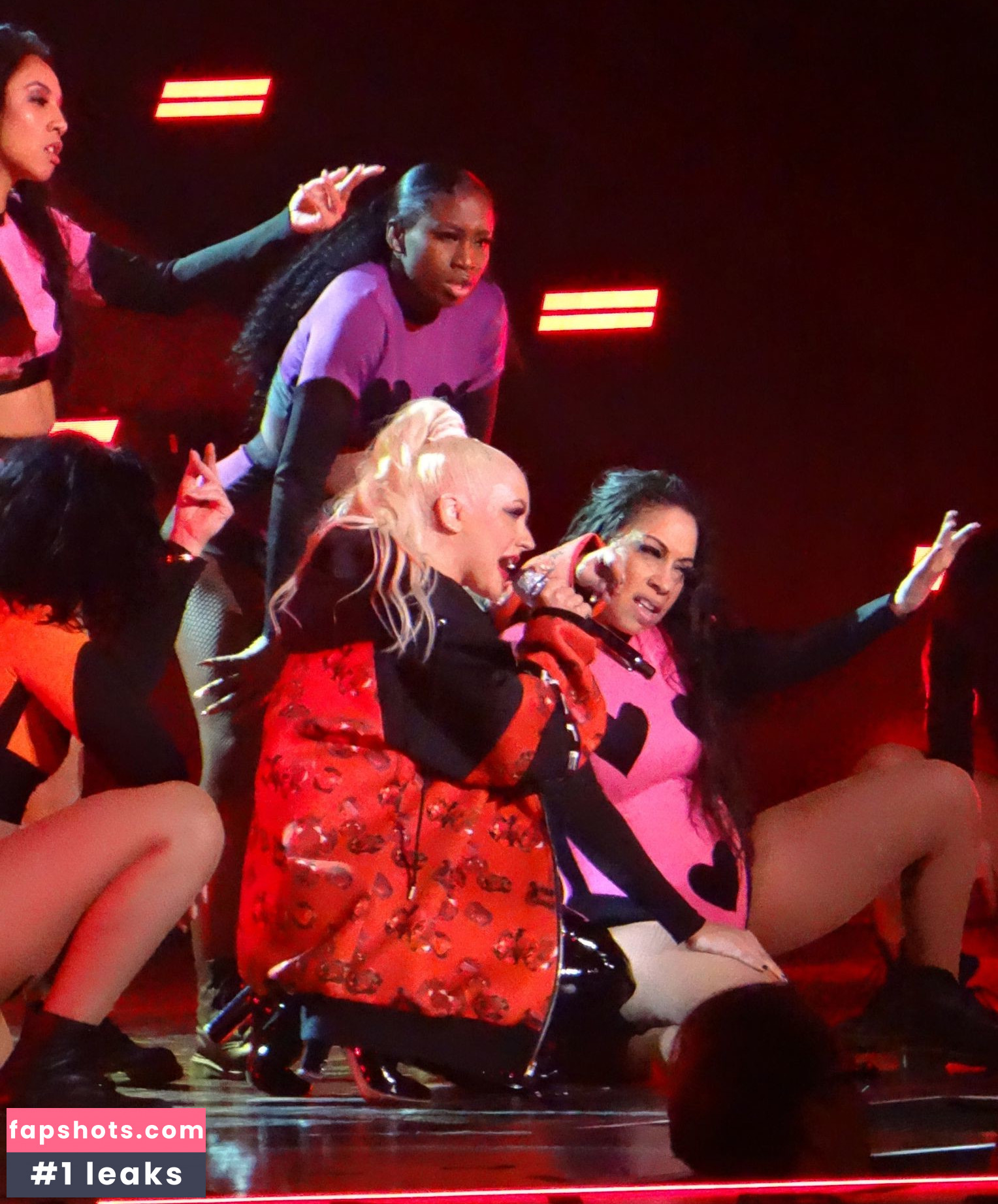 Christina Aguilera Nude Leaks OnlyFans Photos #2272 - LeakJerk