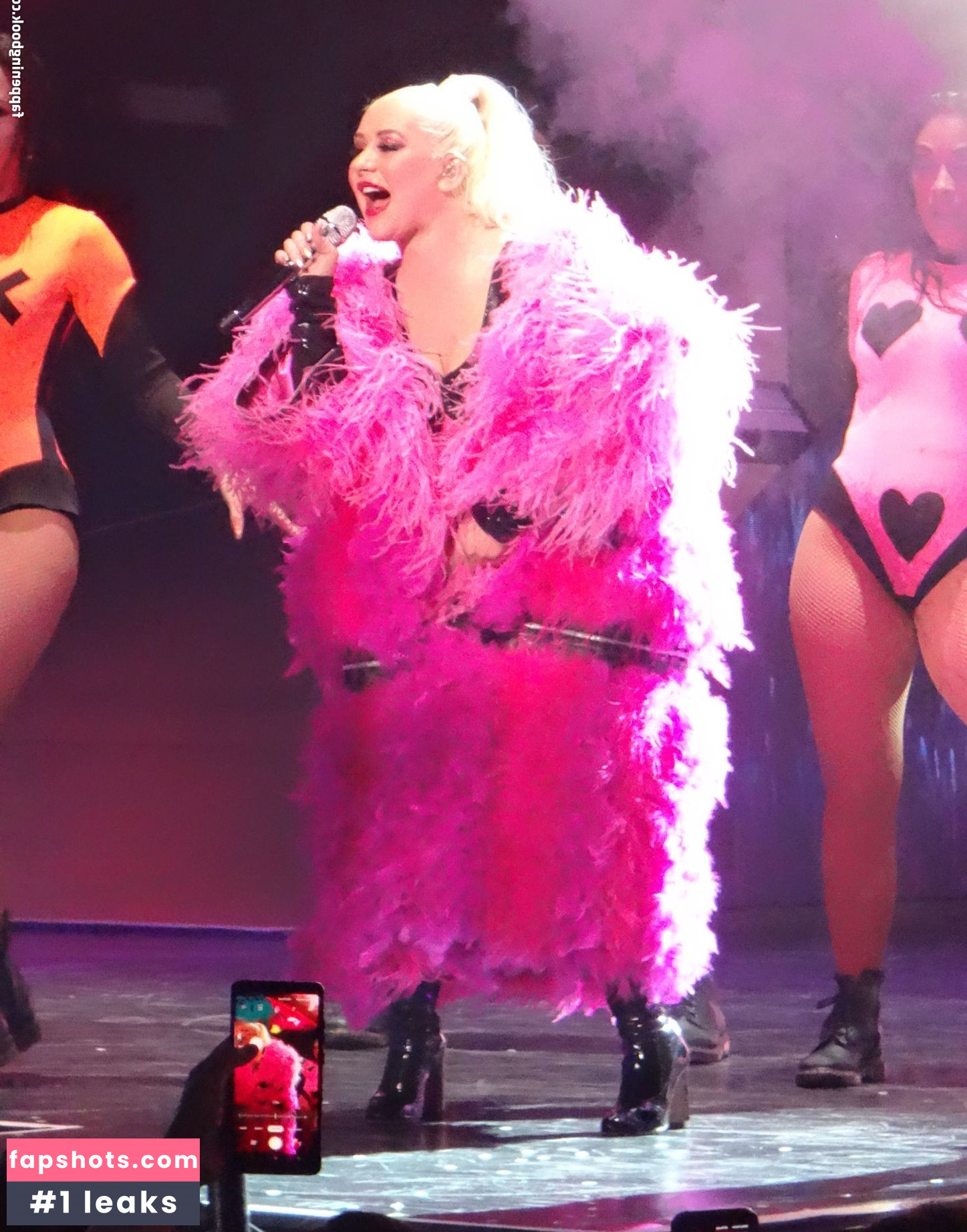 Christina Aguilera Nude Leaks OnlyFans Photos #2276 - LeakJerk