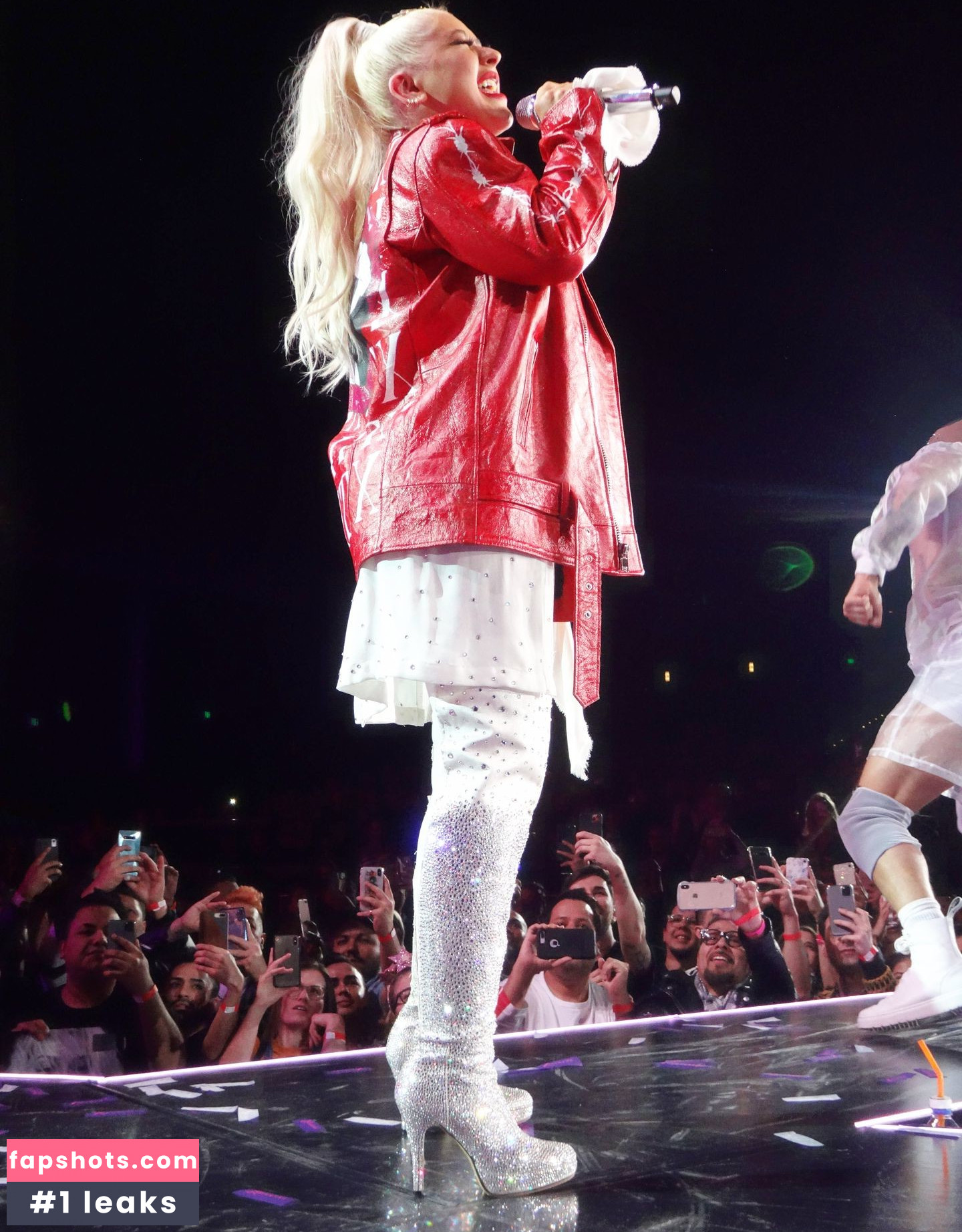 Christina Aguilera Nude Leaks OnlyFans Photos #2307 - LeakJerk