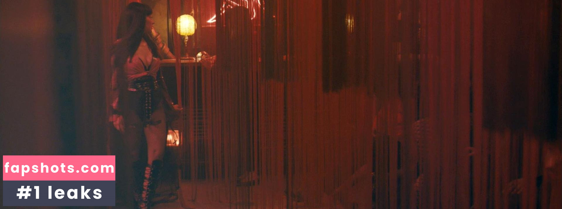 Christina Aguilera gallery photo #2544