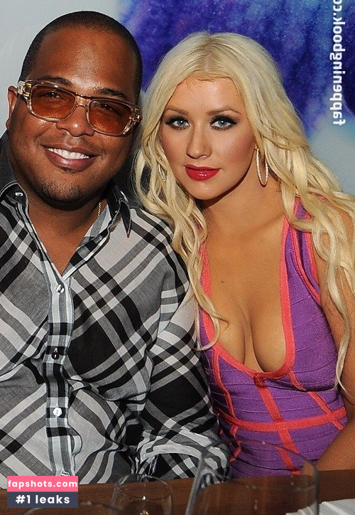 Christina Aguilera gallery photo #2565