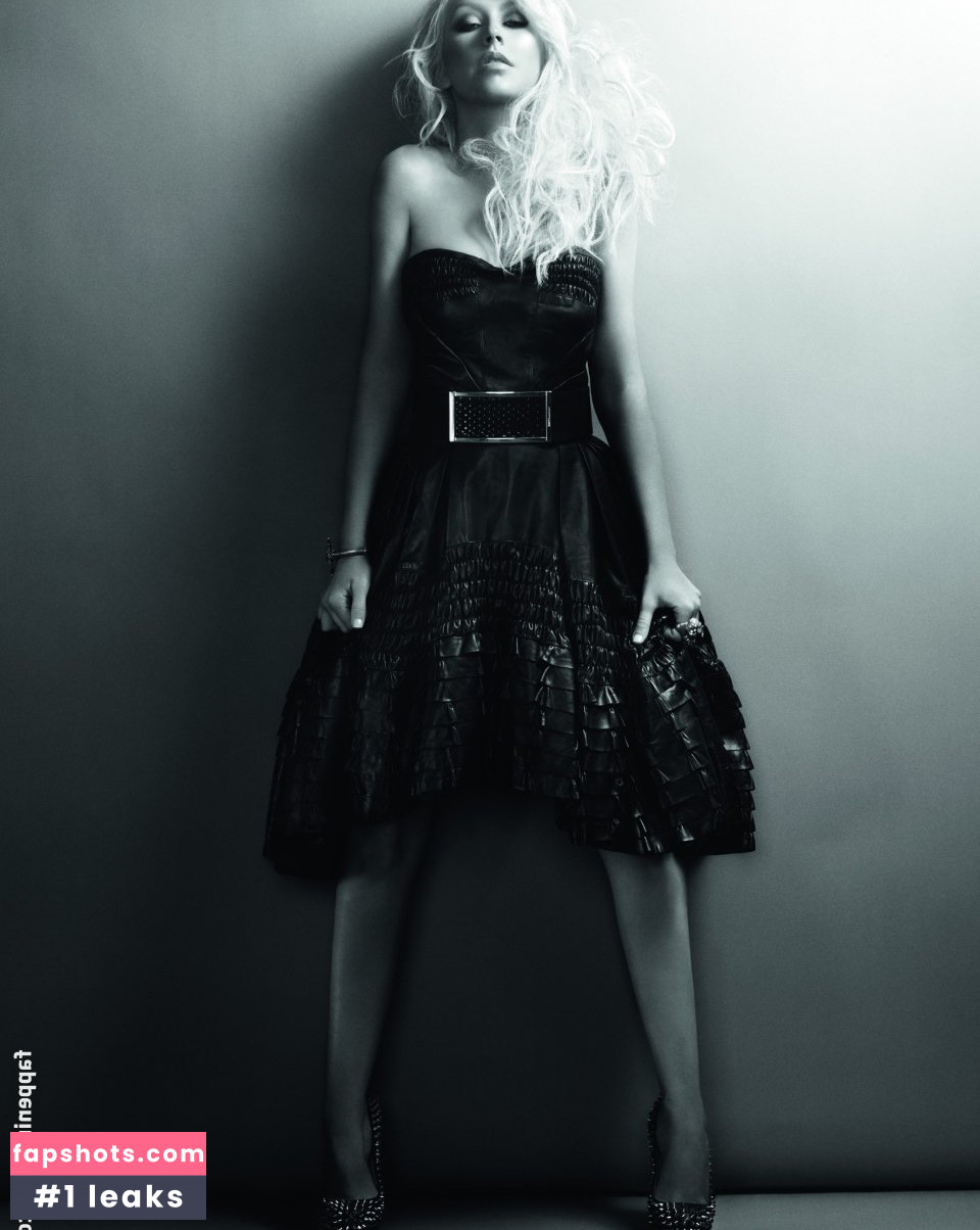 Christina Aguilera gallery photo #2575