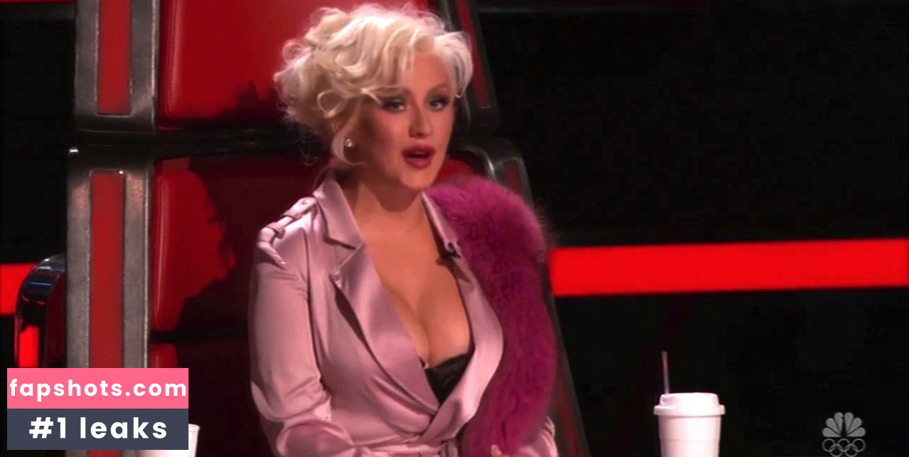 Christina Aguilera gallery photo #2638