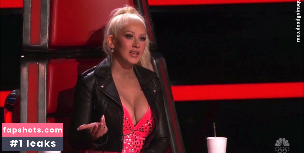 Christina Aguilera gallery photo #2652