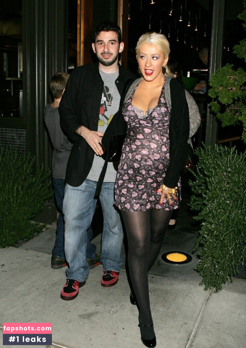 Christina Aguilera gallery photo #2700