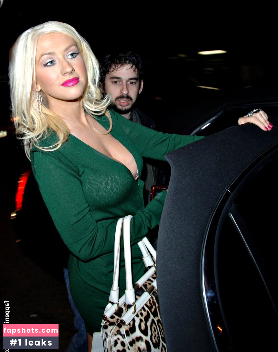 Christina Aguilera gallery photo #2762