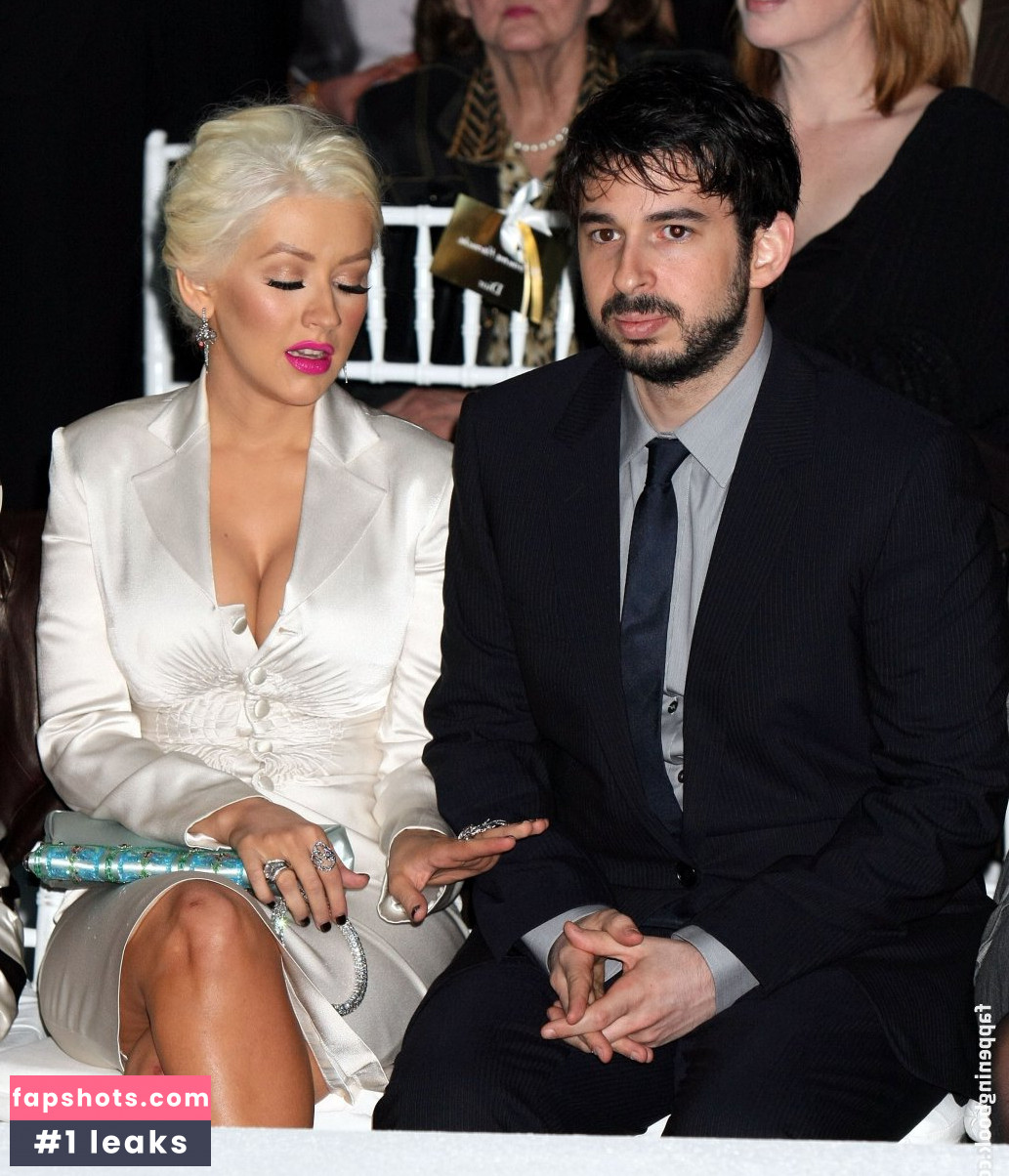 Christina Aguilera gallery photo #2771