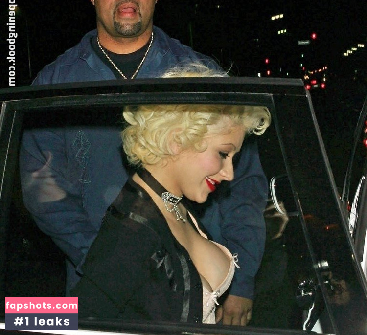 Christina Aguilera gallery photo #2858