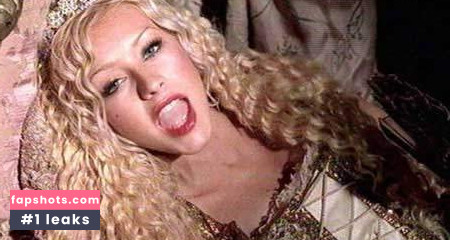 Christina Aguilera gallery photo #2873