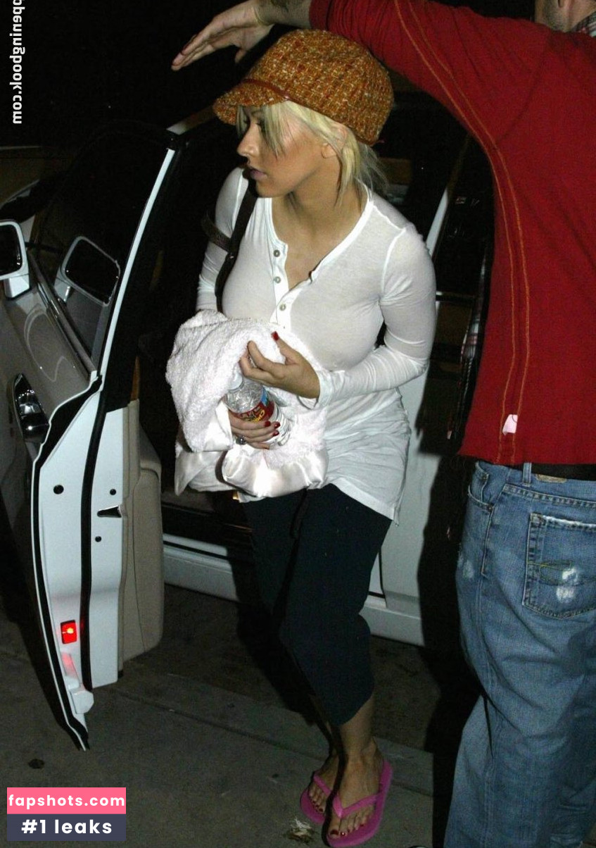 Christina Aguilera gallery photo #3037