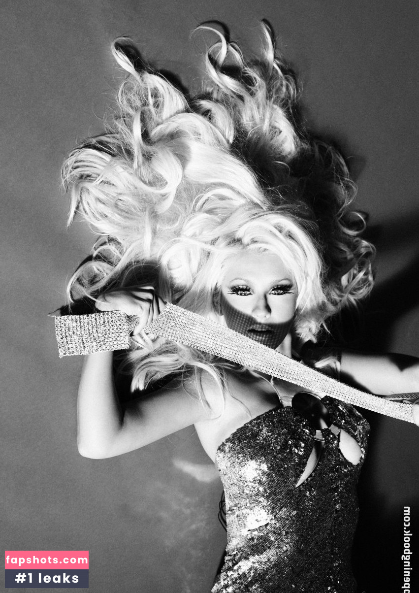 Christina Aguilera gallery photo #3090