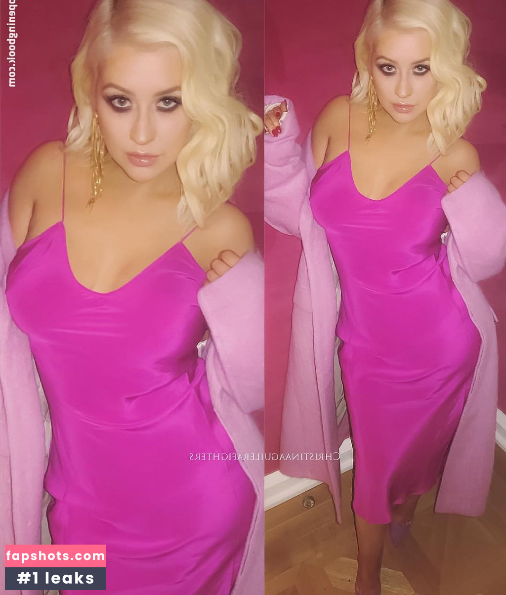 Christina Aguilera gallery photo #3185