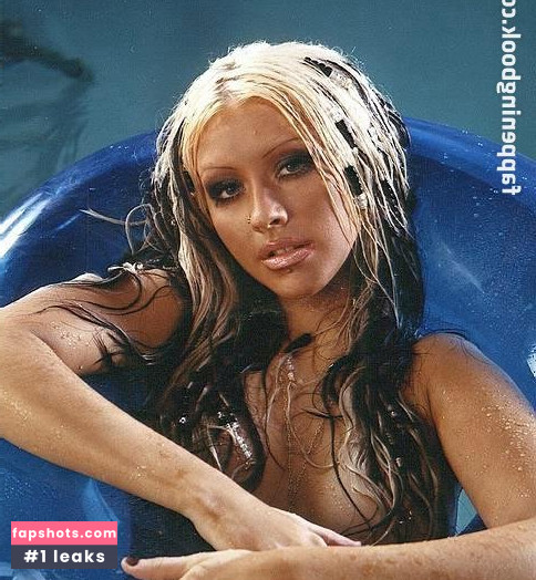 Christina Aguilera gallery photo #3224