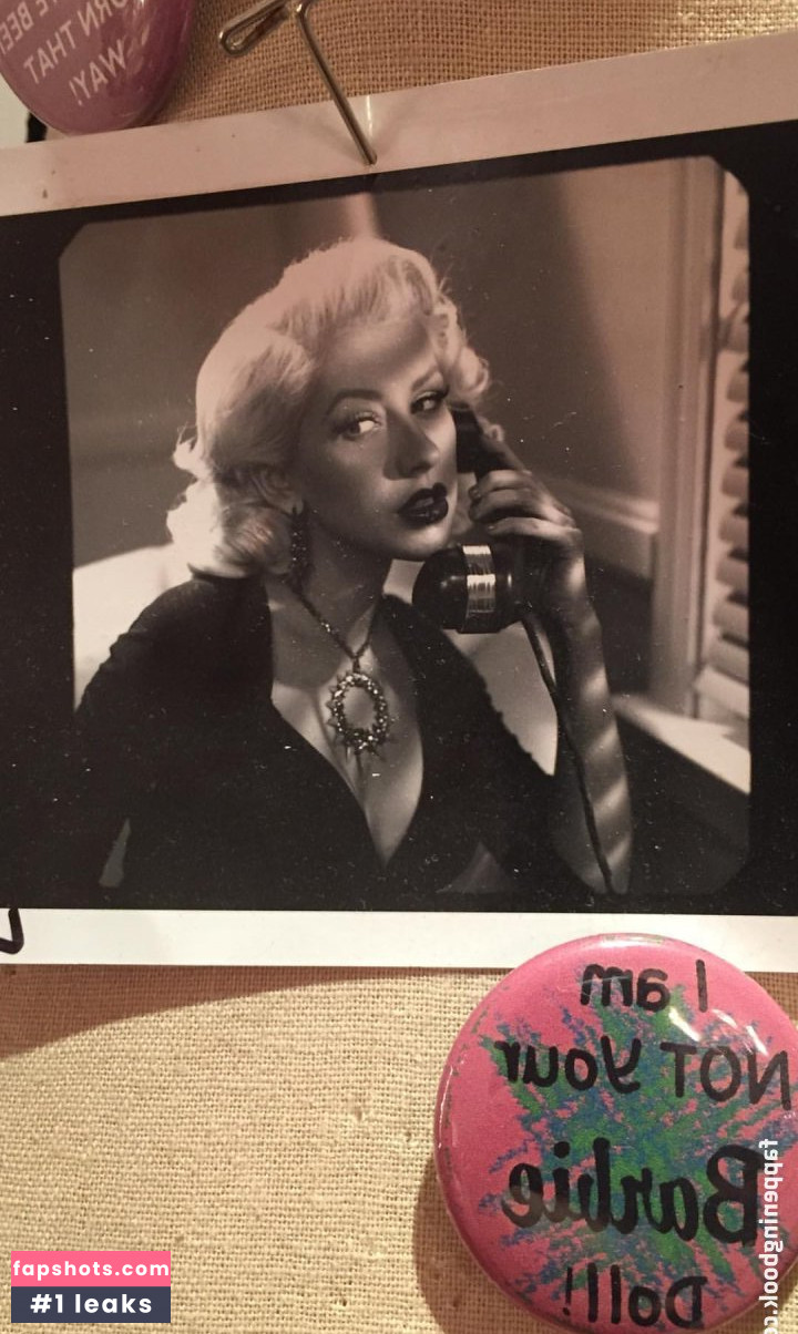Christina Aguilera gallery photo #3254