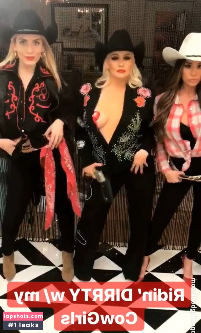 Christina Aguilera gallery photo #3256