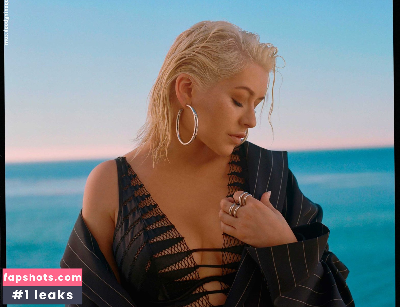 Christina Aguilera gallery photo #3308